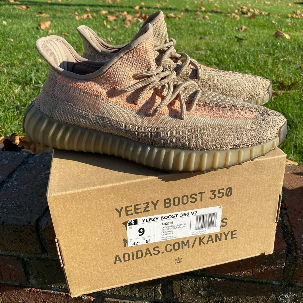adidas Yeezy Boost V2 Sand Taupe